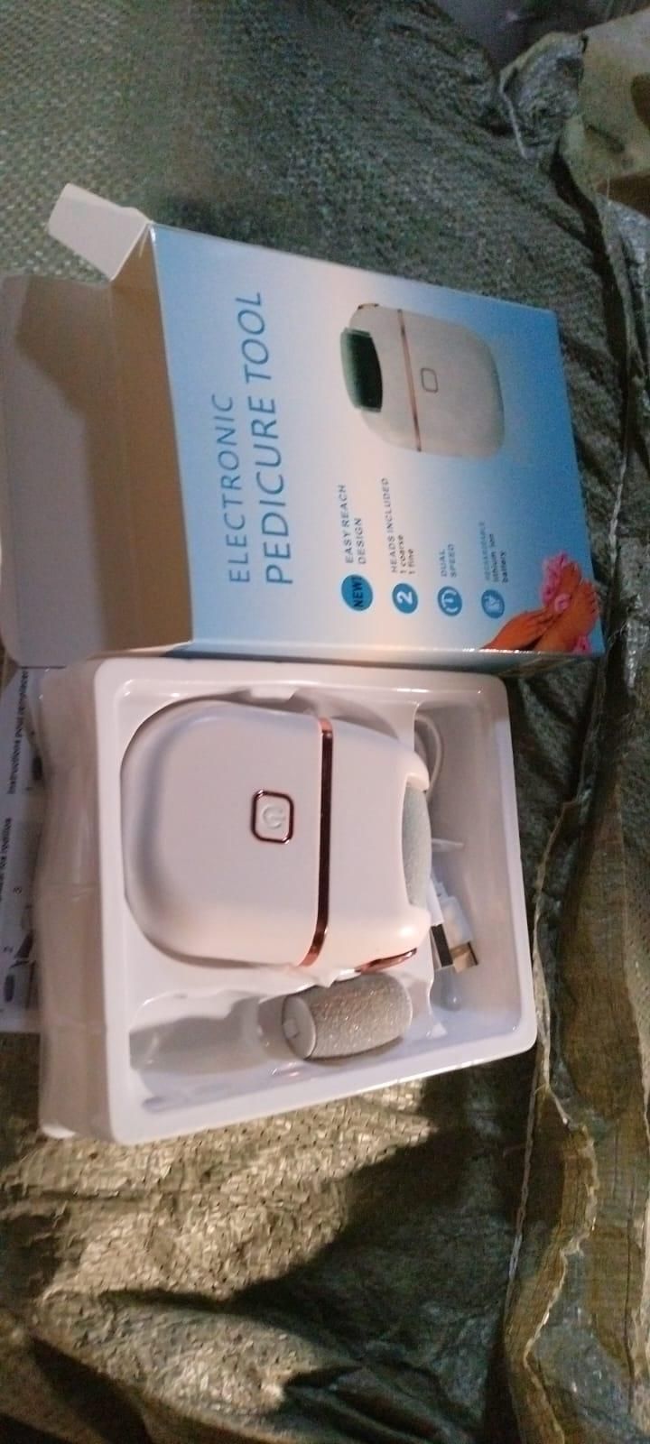 Electronic Pedicure Tool for Smooth Feet